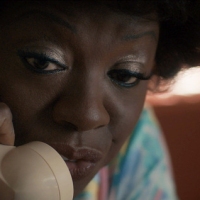 Viola-Davis-as-Deloris-Jordan