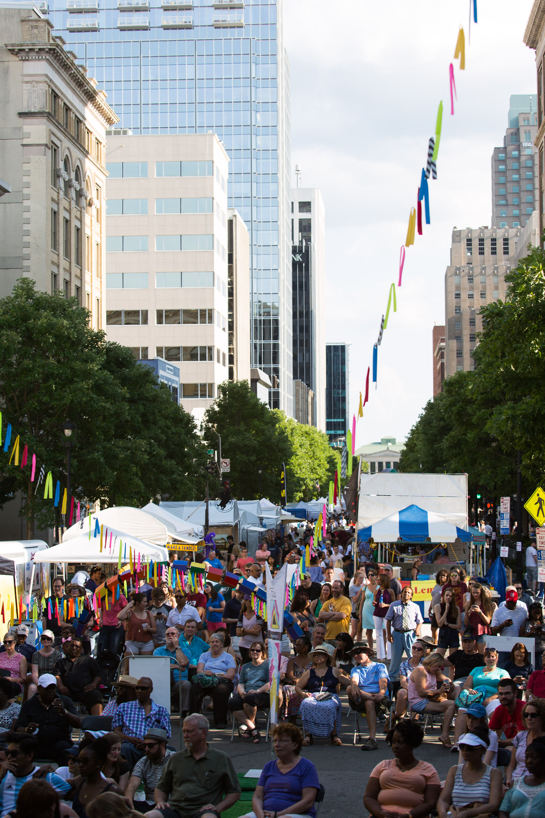 Crowd-Artsplosure-2017-10