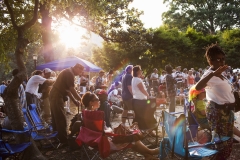 stage-crowd_artsplosure