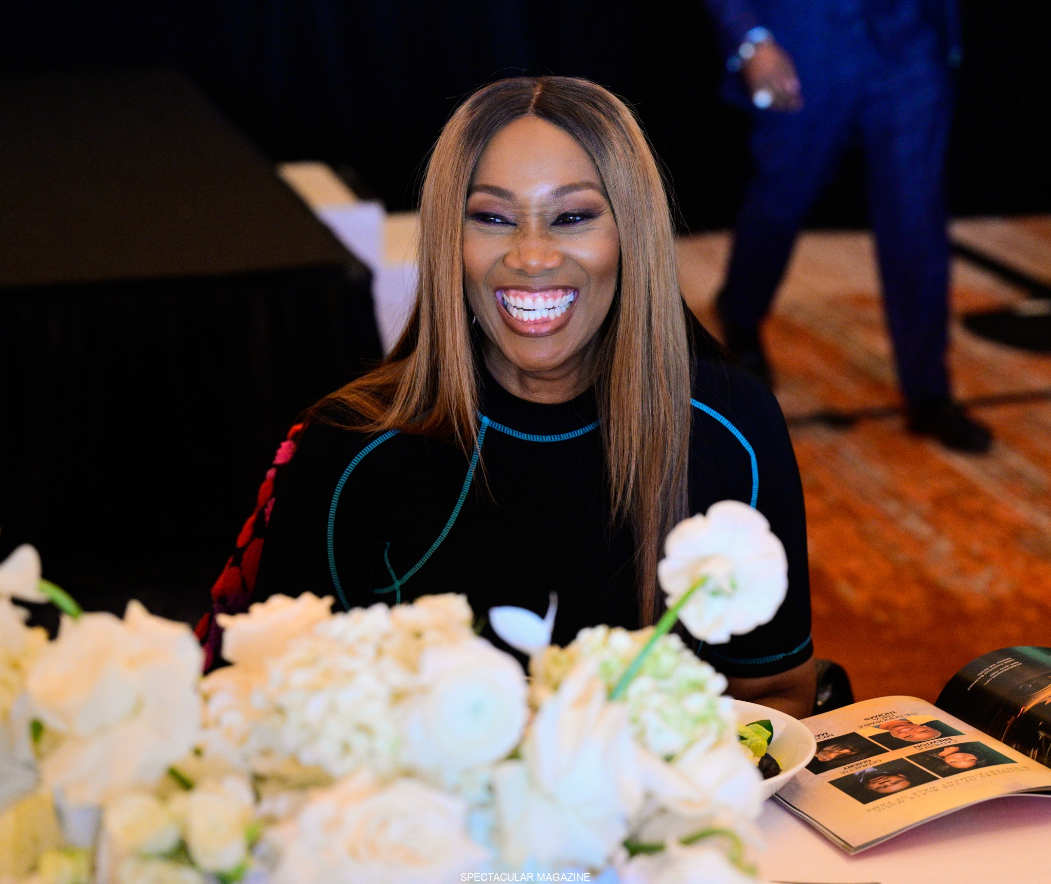 yolanda-adams-2