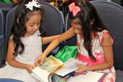 two-girls-reading