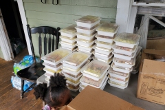 CHC-Delivering-Food-to-Porch-Ministry-1