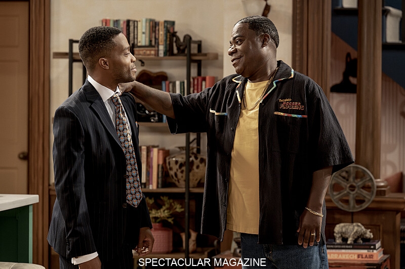 L-R: Jermaine Fowler as Jake and Tracy Morgan as Francois “Frank” Crutchfield  in Crutch, episode 1, season 1 streaming on Paramount+, 2025. Photo Credit: JoJo Whilden/Paramount+