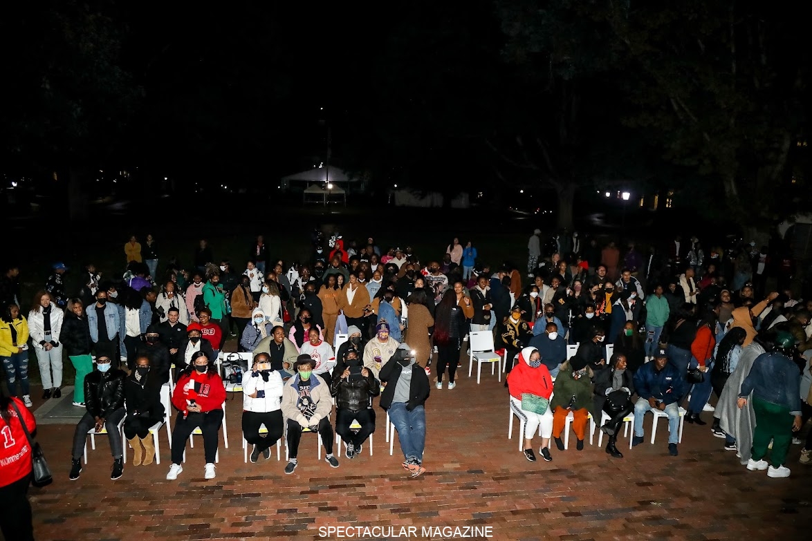 523A0665-Friday-on-the-Quad-Audience-4