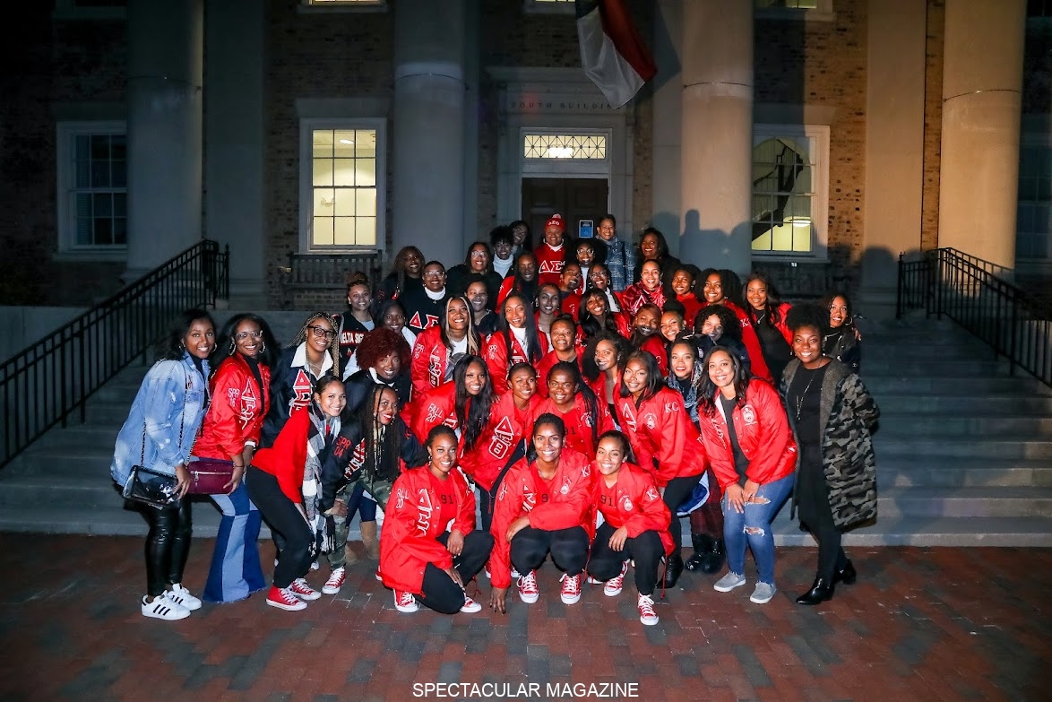 523A1008-Friday-on-the-Quad-DST-group