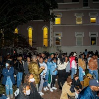 523A0538-Friday-Night-on-the-Quad-Audience-1