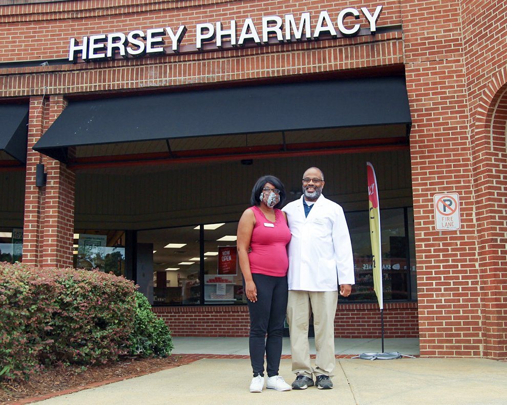 HERSEY-PHARMACY-owners-Keith-and-Deborah-Hersey