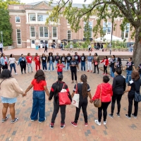 Singing-The-Sweetheart-Song-in-The-Pit-with-charter-members-in-the-center