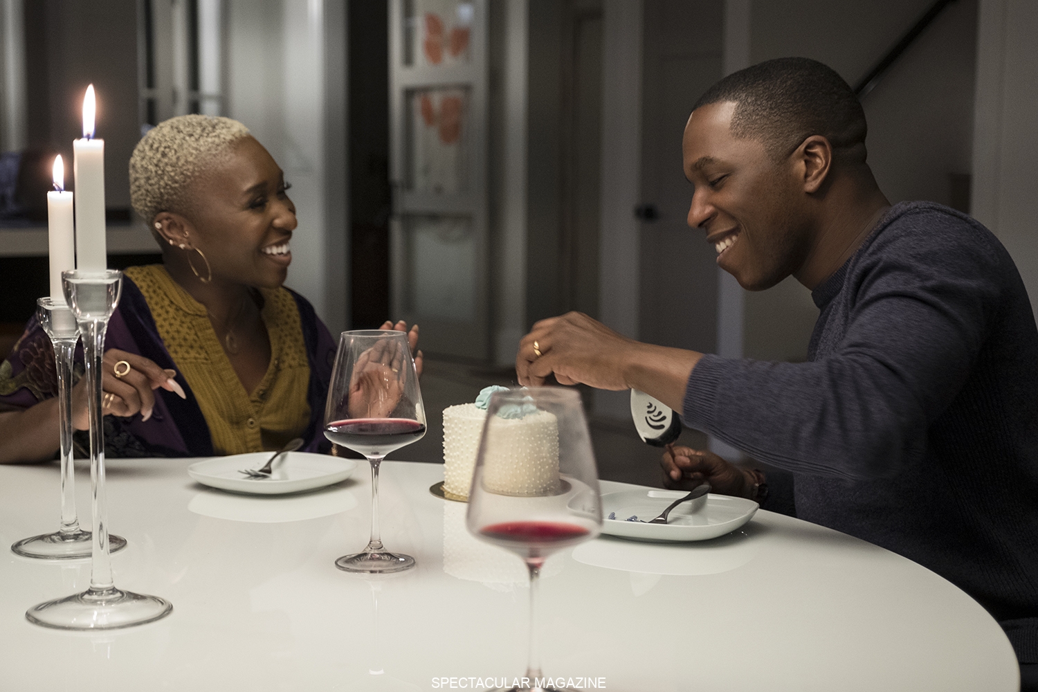 Cynthia Erivo as Janine Mikkelsen and Leslie Odom Jr. as Nick Mikkelsen in Needle in a Timestack. Photo Credit: Cate Cameron/Lionsgate