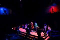 RAGTIME-05_Adam-Poole-as-Tateh-with-the-company-of-RAGTIME_Directed-by-Zi-Alikhan_HuthPhoto