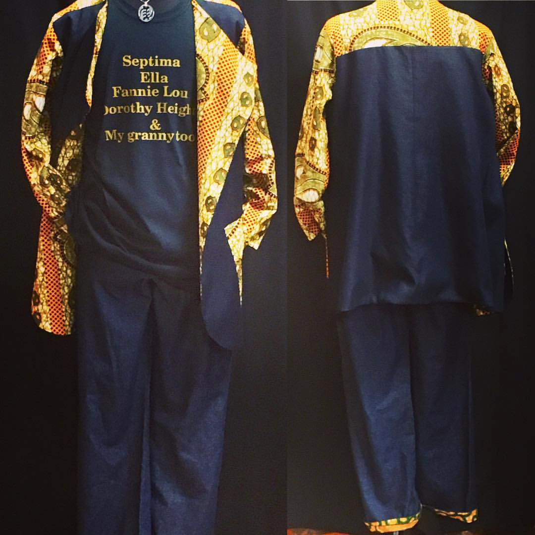 SUIT