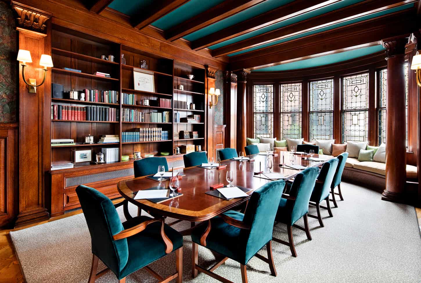 ivy-meeting-room