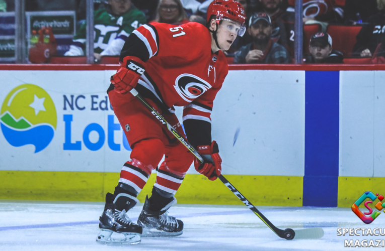 [GALLERY] Hurricanes Go Cold in Return to Home Ice