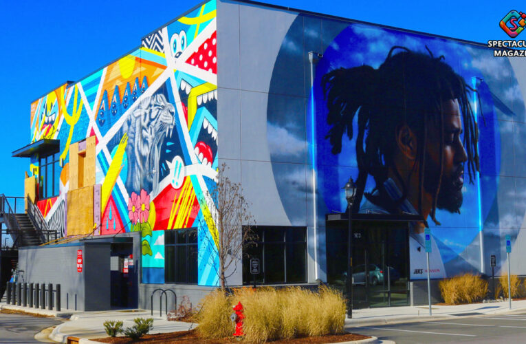 Take The UHills Mural Tour: Socially Distanced, Family-Friendly Day-Trip Idea