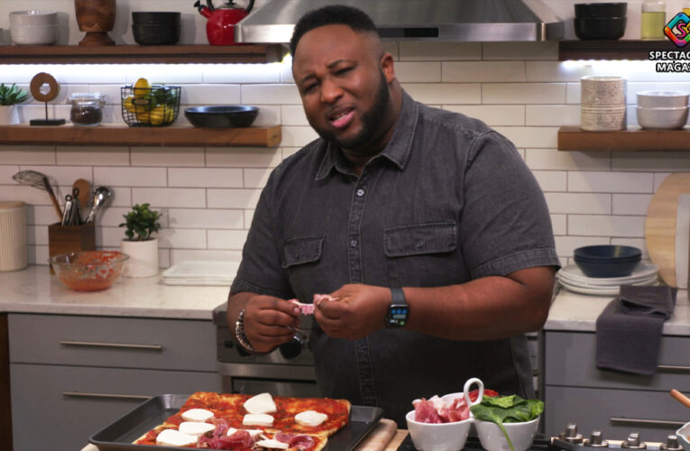 NEW SOUL KITCHEN REMIX: Chef Jernard Makes Flatbread Pizza For Lunch In 5 Minutes Tonight