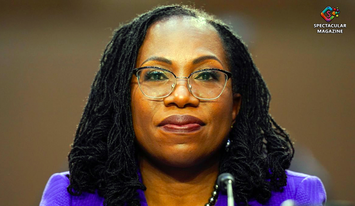 Ketanji Brown Jackson Makes History As The First Black Woman Supreme Court Justice Spectacular 