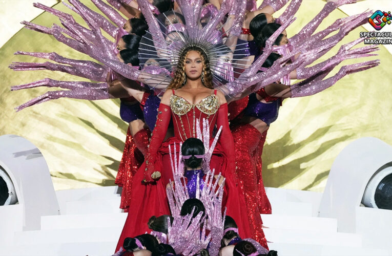 Beyoncé Performs Live in Dubai!