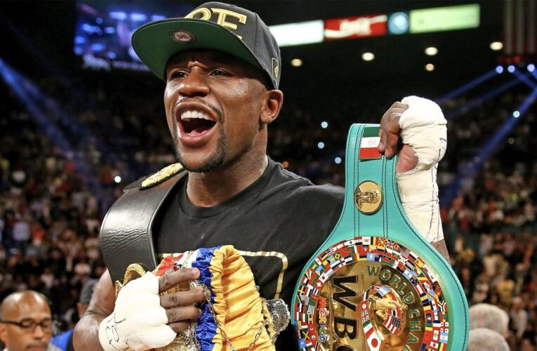 Floyd Mayweather Announces Next Big Fight